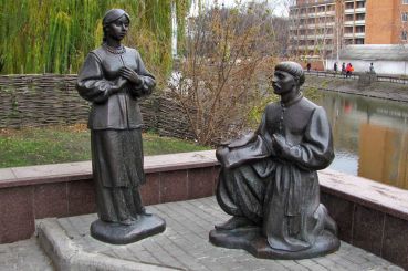 Monument of Gogol's characters